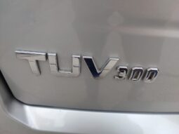 Mahindra TUV 300 MHAWK100 T8 full