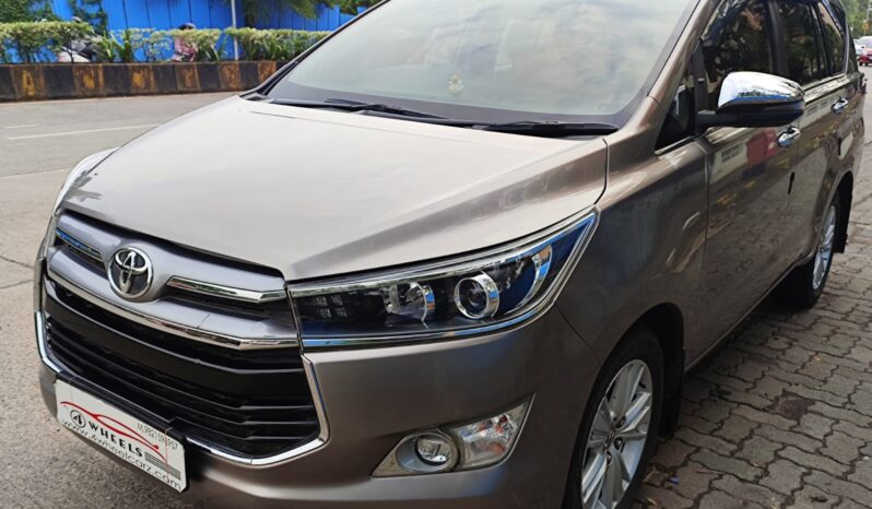 Toyota Innova Crysta 2.8 Z 7STR AT full