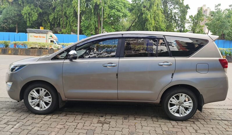 Toyota Innova Crysta 2.8 Z 7STR AT full