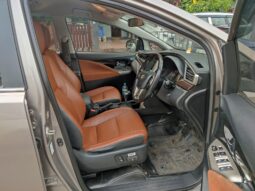 Toyota Innova Crysta 2.8 Z 7STR AT full