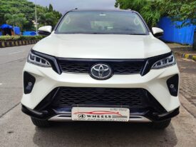 Toyota Fortuner Sigma 4×4 LEGENDER AT