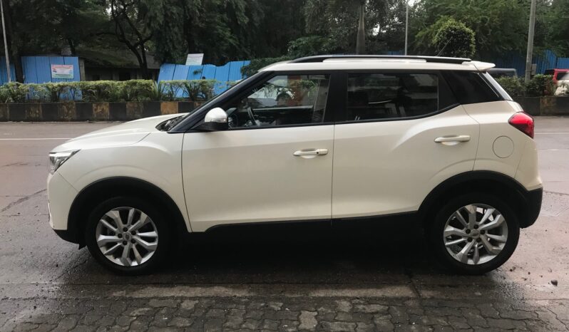 Mahindra XUV300 W8 full