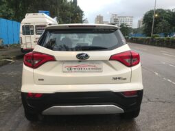 Mahindra XUV300 W8 full