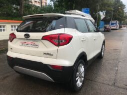 Mahindra XUV300 W8 full