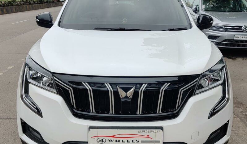 Mahindra XUV700 AX3 full