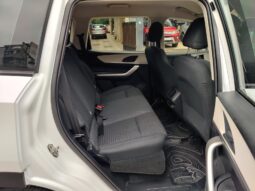 Mahindra XUV700 AX3 full