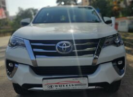 Toyota Fortuner 4×4