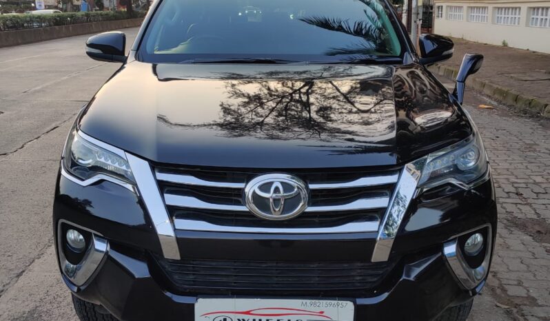 Toyota Fortuner 4×4 full