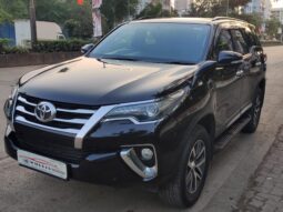 Toyota Fortuner 4×4 full