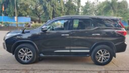 Toyota Fortuner 4×4 full