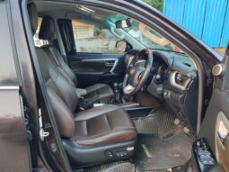 Toyota Fortuner 4×4 full