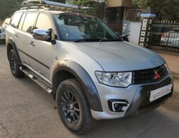 Mitsubishi Pajero Sport 2.5 full