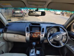 Mitsubishi Pajero Sport 2.5 full