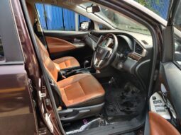 Toyota Innova Crysta 2.4 GX 7STR full