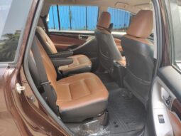 Toyota Innova Crysta 2.4 GX 7STR full