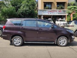 Toyota Innova Crysta 2.4 GX 8STR full