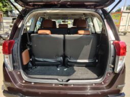 Toyota Innova Crysta 2.4 GX 8STR full