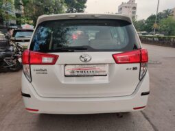 Toyota Innova Crysta 2.4 VX 8STR full