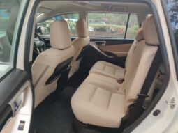 Toyota Innova Crysta 2.4 VX 8STR full