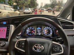 Toyota Innova Crysta 2.4 VX 8STR full