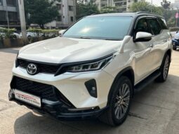 Toyota Fortuner Sigma 4×4 LEGENDER full