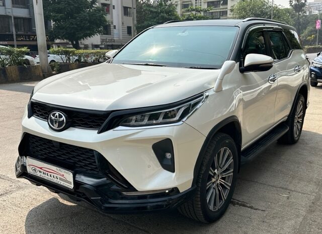 Toyota Fortuner Sigma 4×4 LEGENDER full