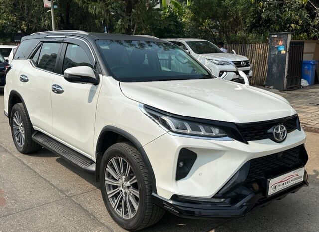 Toyota Fortuner Sigma 4×4 LEGENDER full