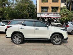 Toyota Fortuner Sigma 4×4 LEGENDER full