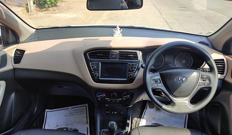 Hyundai i20 Sportz + full