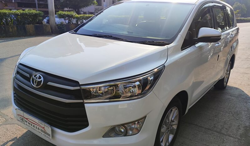 Toyota Innova Crysta 2.8 GX 7STR full