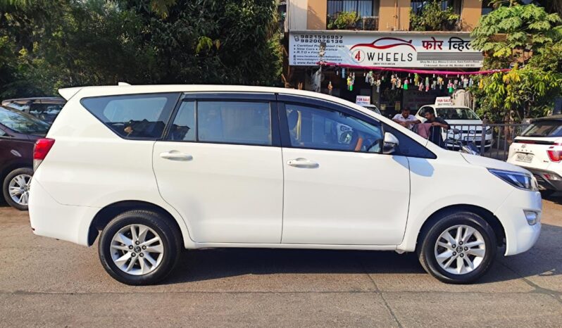 Toyota Innova Crysta 2.8 GX 7STR full