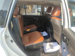 Toyota Innova Crysta 2.8 GX 7STR full