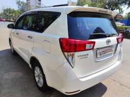 Toyota Innova Crysta 2.8 G 8STR AT full