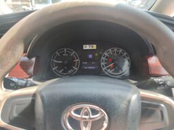 Toyota Innova Crysta 2.8 G 8STR AT full