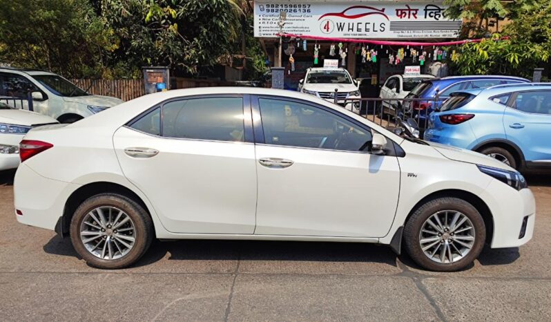 Toyota Corolla Altis 1.8 GL full