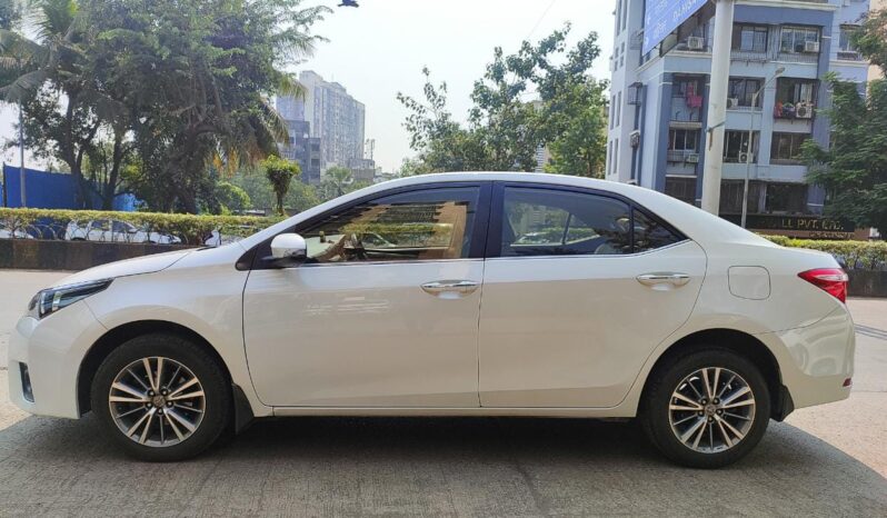 Toyota Corolla Altis 1.8 GL full