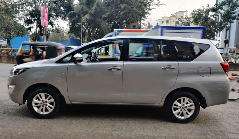 Toyota Innova Crysta 2.7 Z AT full