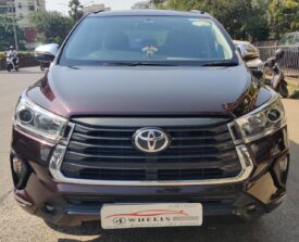 Toyota Innova Crysta 2.4 VX 8STR