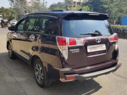 Toyota Innova Crysta 2.4 VX 8STR full