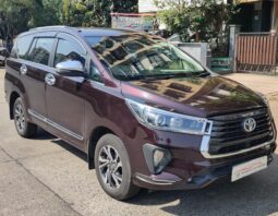 Toyota Innova Crysta 2.4 VX 8STR full