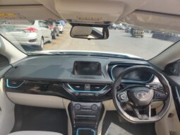 Tata Nexon EV XZ+ Luxury with Sunroof full