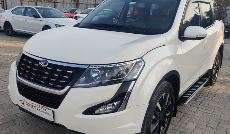 Mahindra XUV 500 W11 FWD full