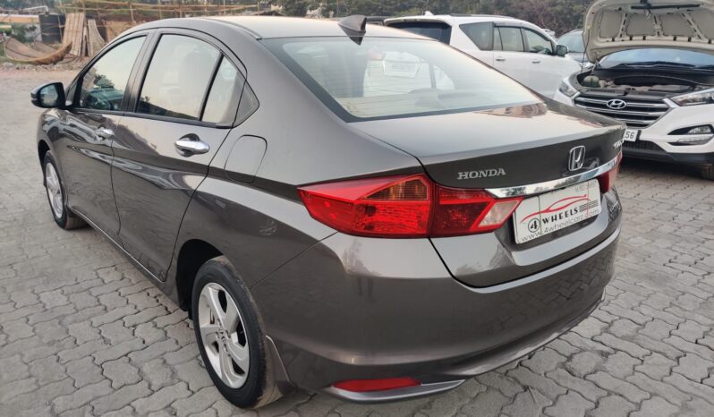 Honda City 1.5 VX MT (IVTEC) Sunroof full