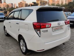 Toyota Innova Crysta 2.4 Z full