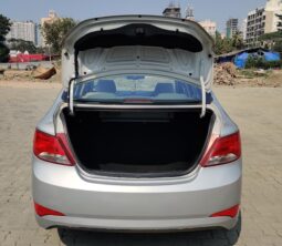 Hyundai Verna 1.6 VTVT SX full