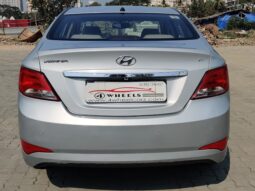 Hyundai Verna 1.6 VTVT SX full