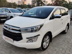 Toyota Innova Crysta 2.4 Z full