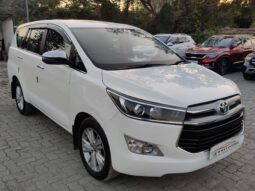 Toyota Innova Crysta 2.4 Z full