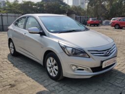 Hyundai Verna 1.6 VTVT SX full