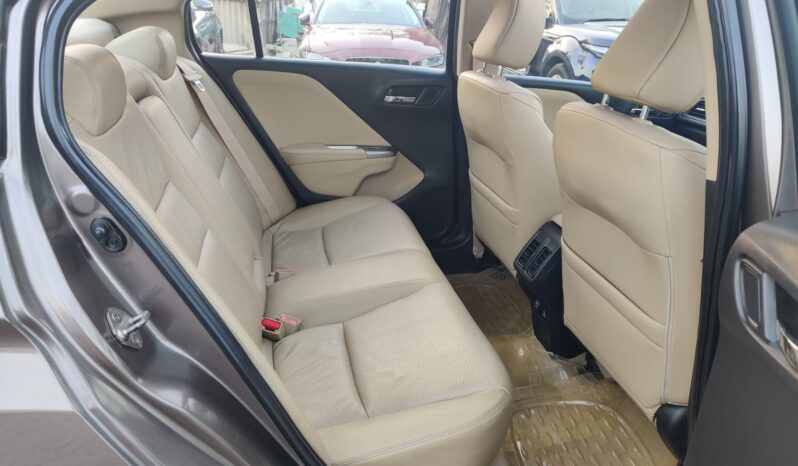 Honda City 1.5 VX MT (IVTEC) Sunroof full